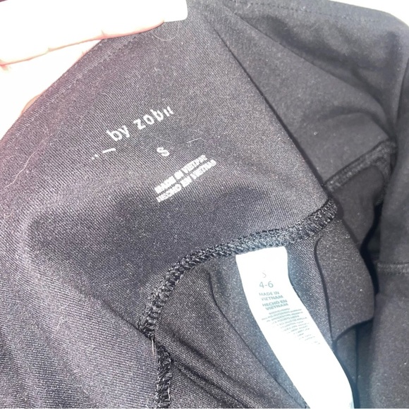 Z by Zobha black full length leggings with hip phone pockets SZ 4/6 ankle zip - Picture 7 of 10